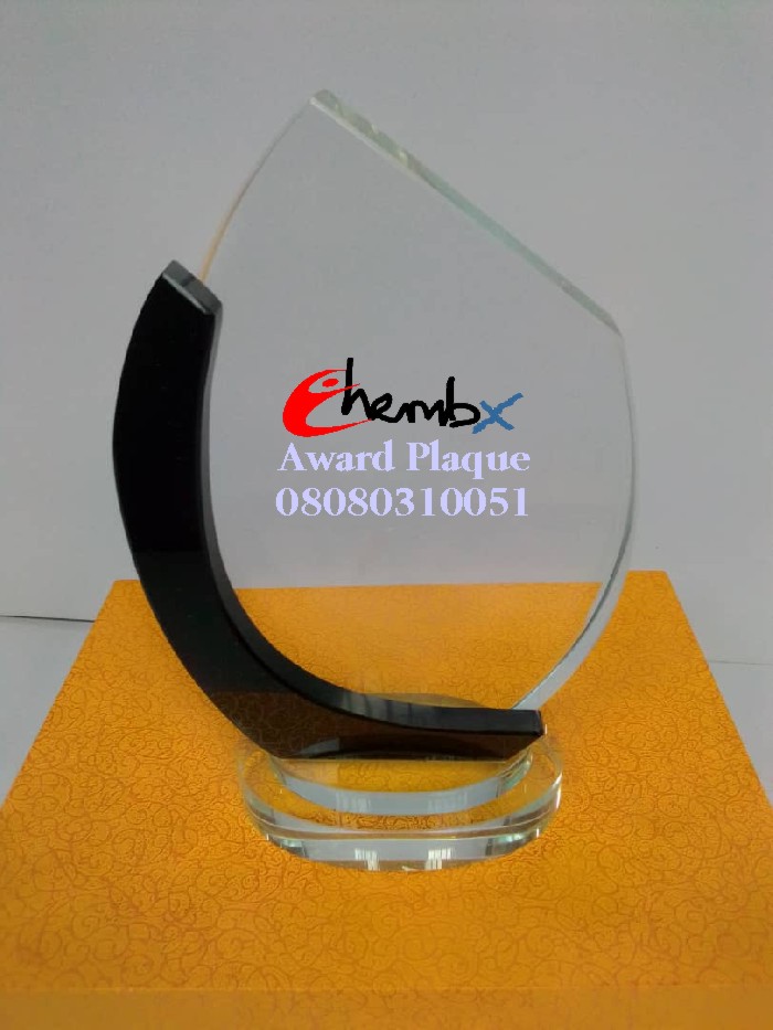 expert in producing wood award plaque for recognition in festac lagos abuja nigeria africa
